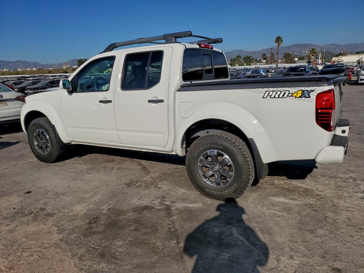 Nissan Frontier S Image 5
