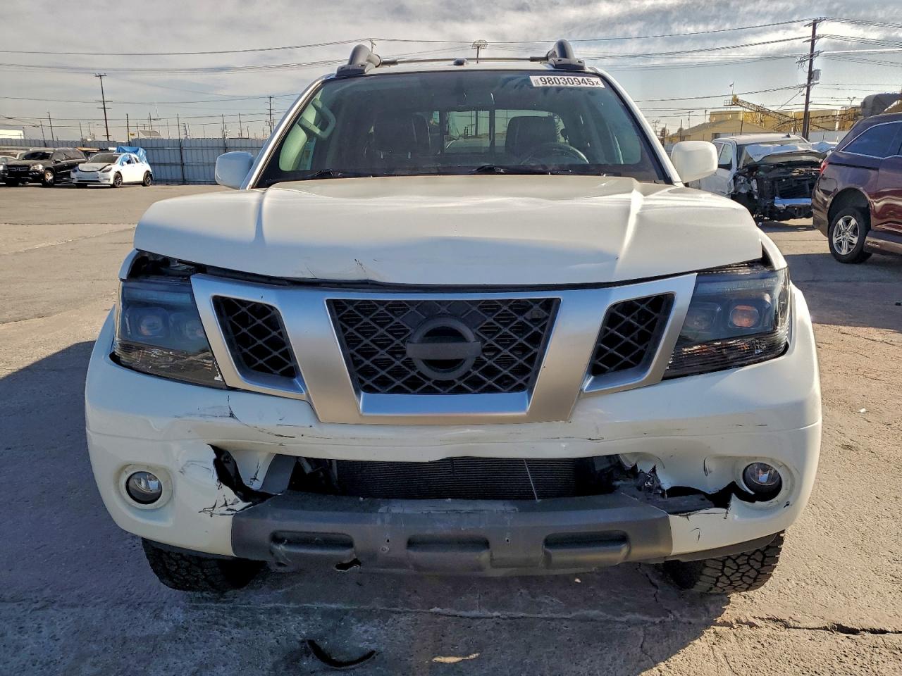 Nissan Frontier S Image 9