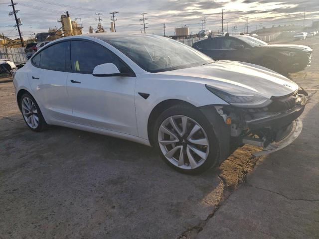 Tesla Model 3 Image 4