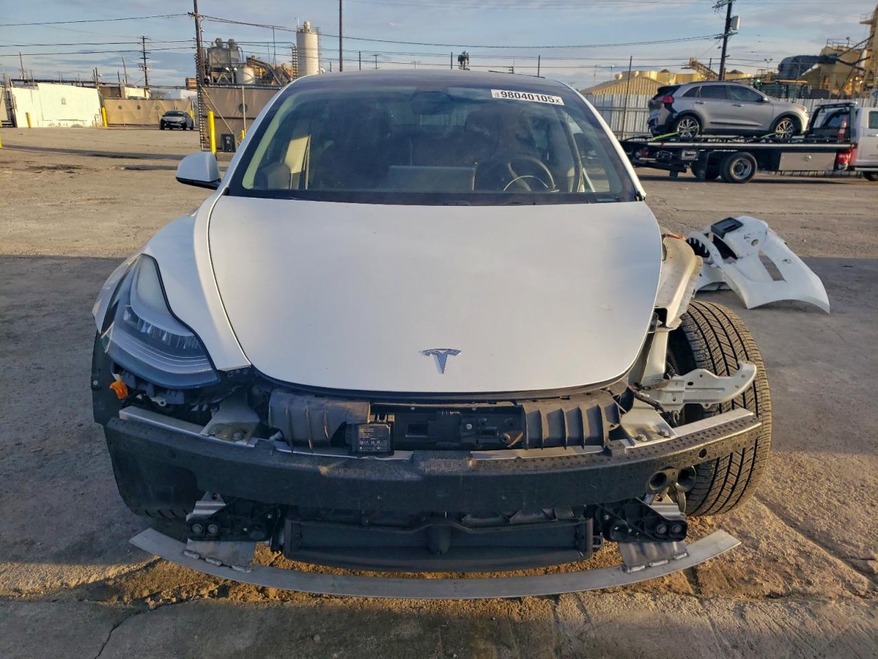 Tesla Model 3 Image 9