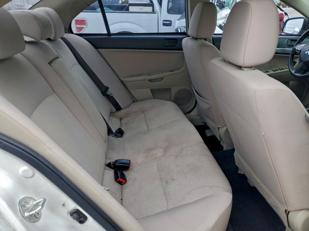 Mitsubishi Lancer Es/es Sport Image 10