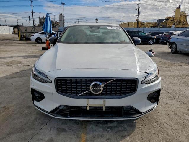 Volvo S60 Core Core Image 4