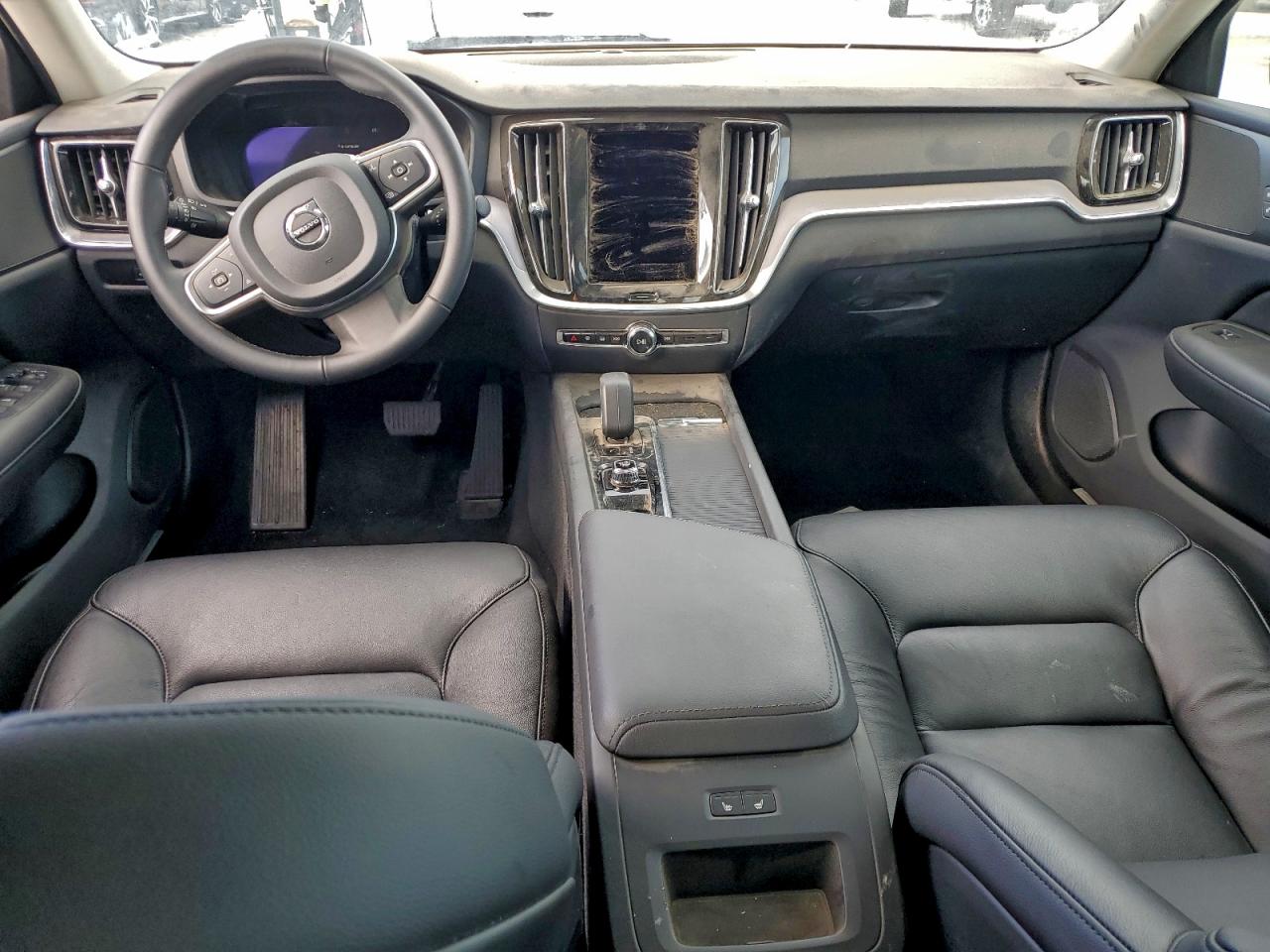 Volvo S60 Core Core Image 5