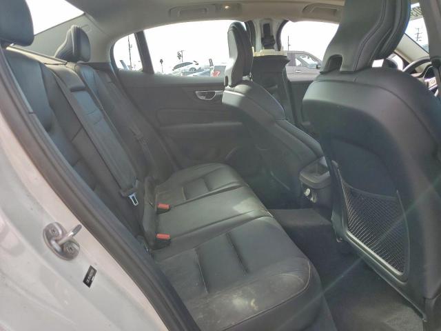 Volvo S60 Core Core Image 10