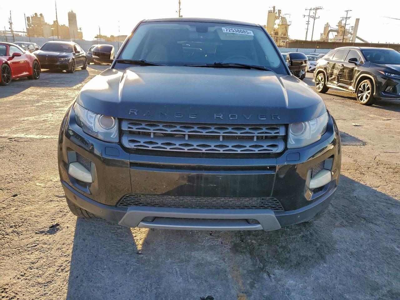 Land Rover Range Rover Pure Premium Image 6