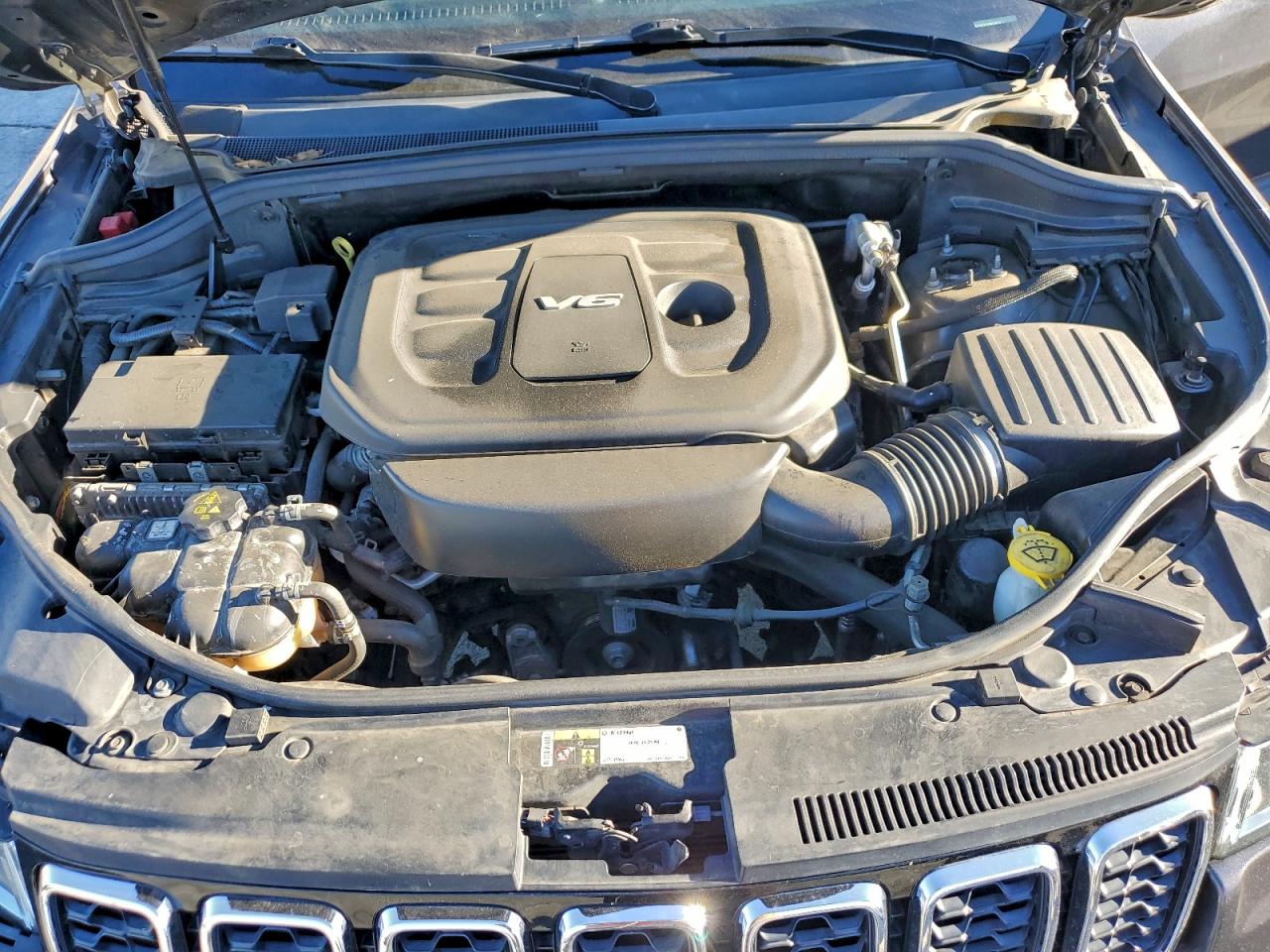 Jeep Grand Cherokee Limited Image 9