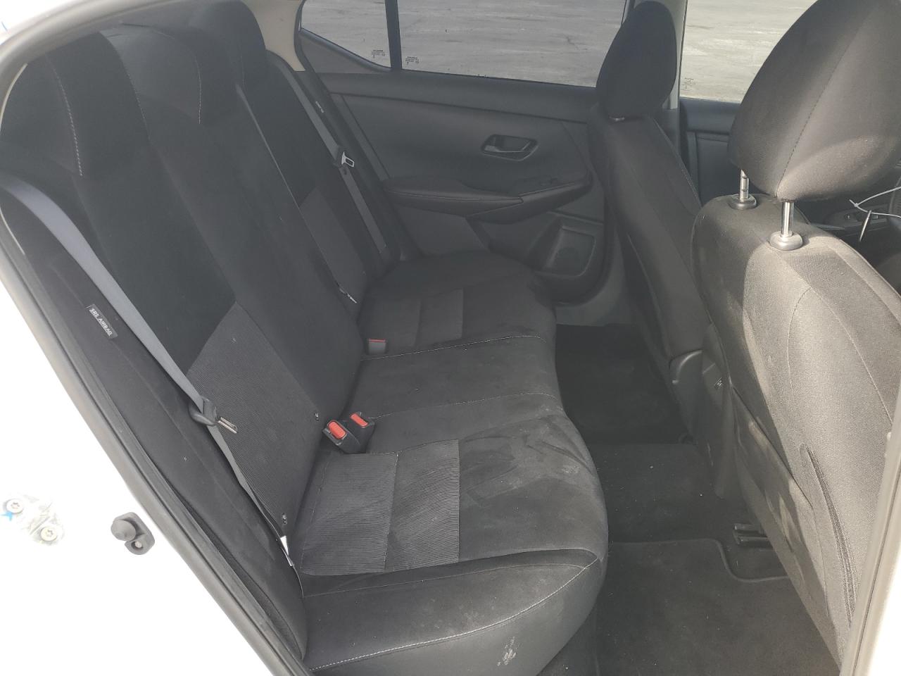 Nissan Sentra Sv Image 10