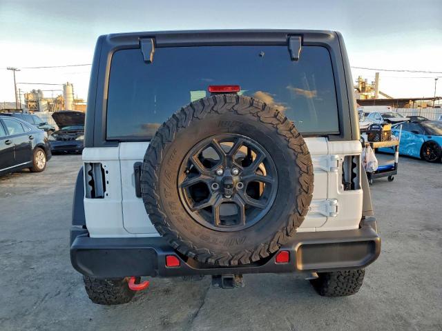 Jeep Wrangler Rubicon Image 6