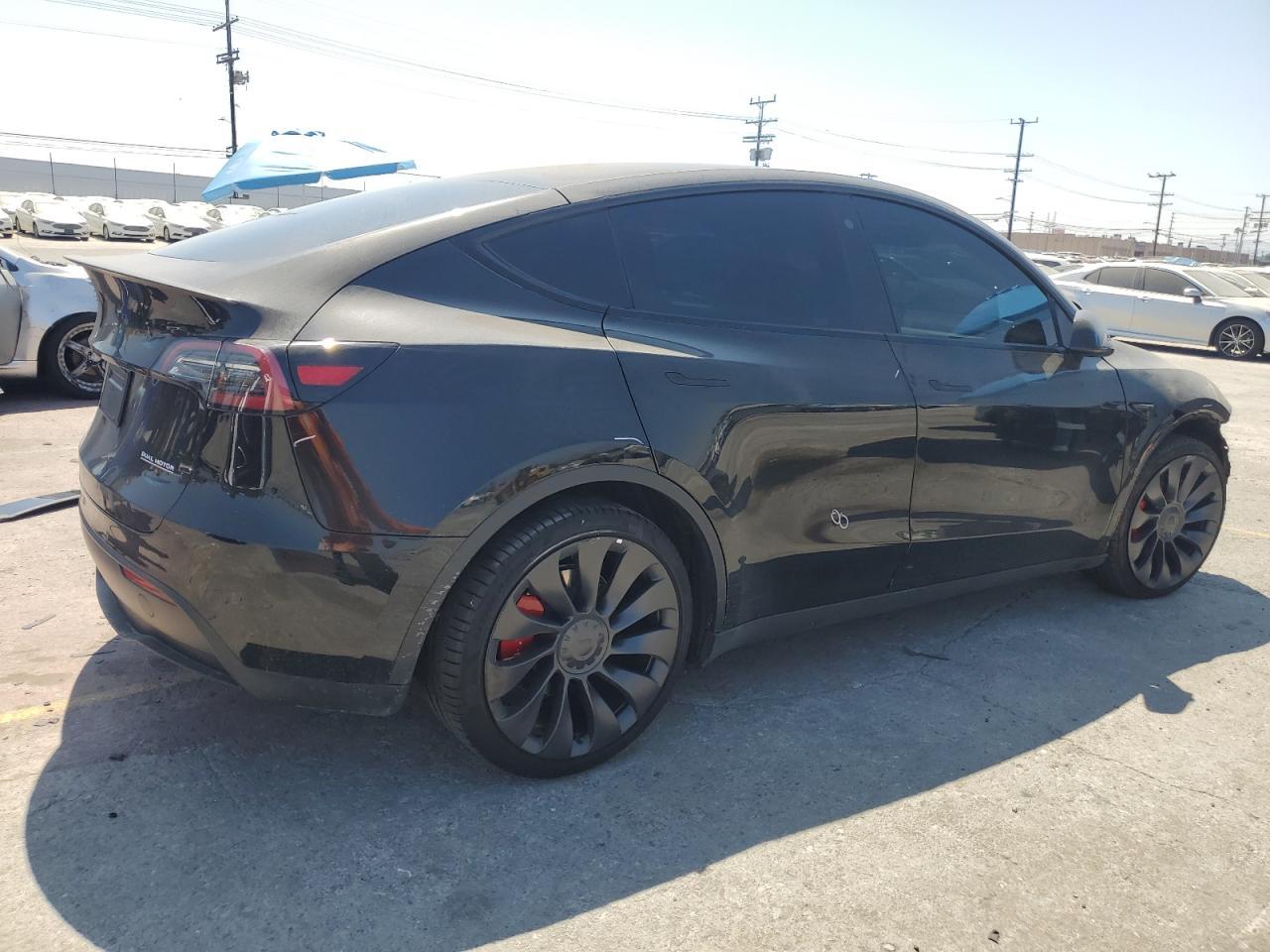 Tesla Model Y Image 4
