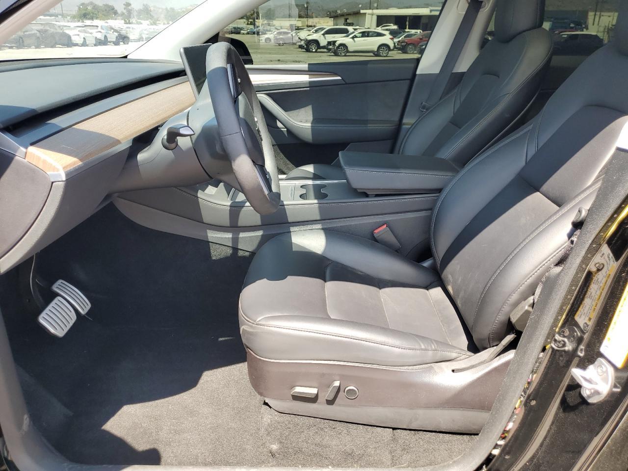 Tesla Model Y Image 3